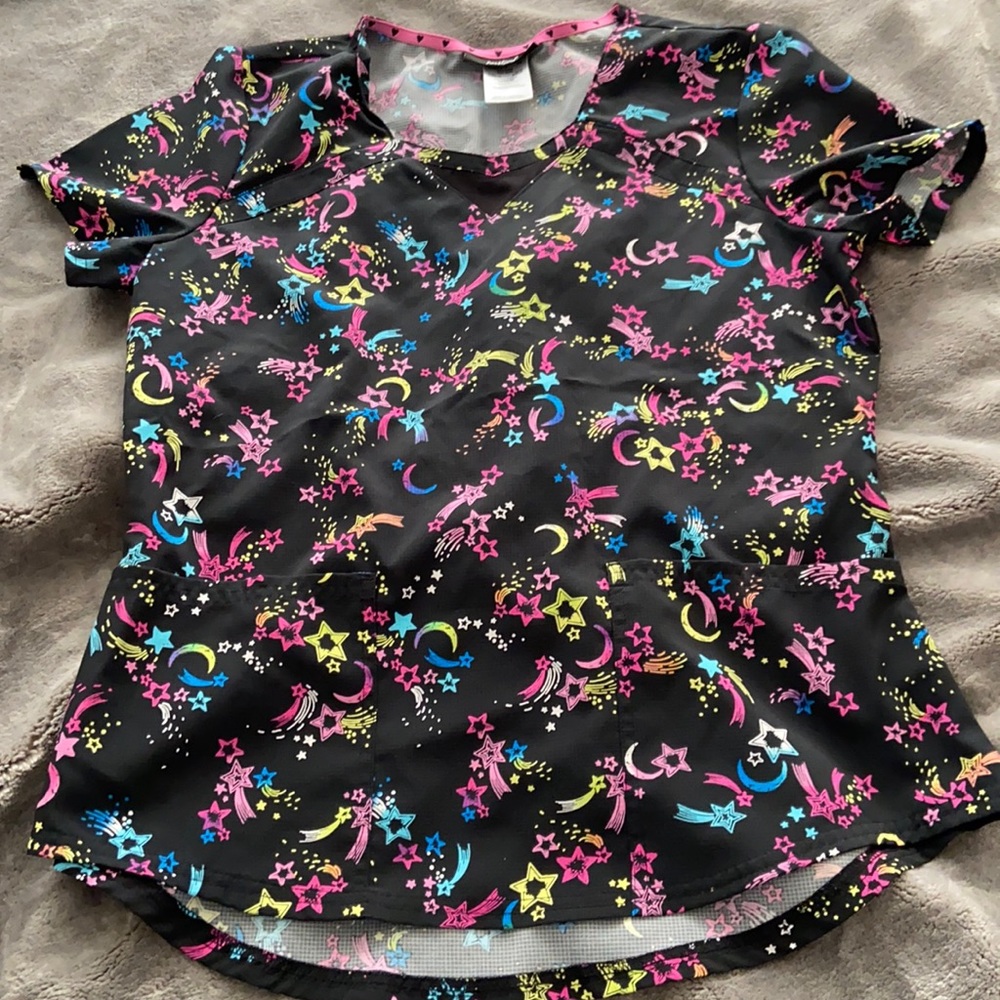 Heartsoul M scrub top.